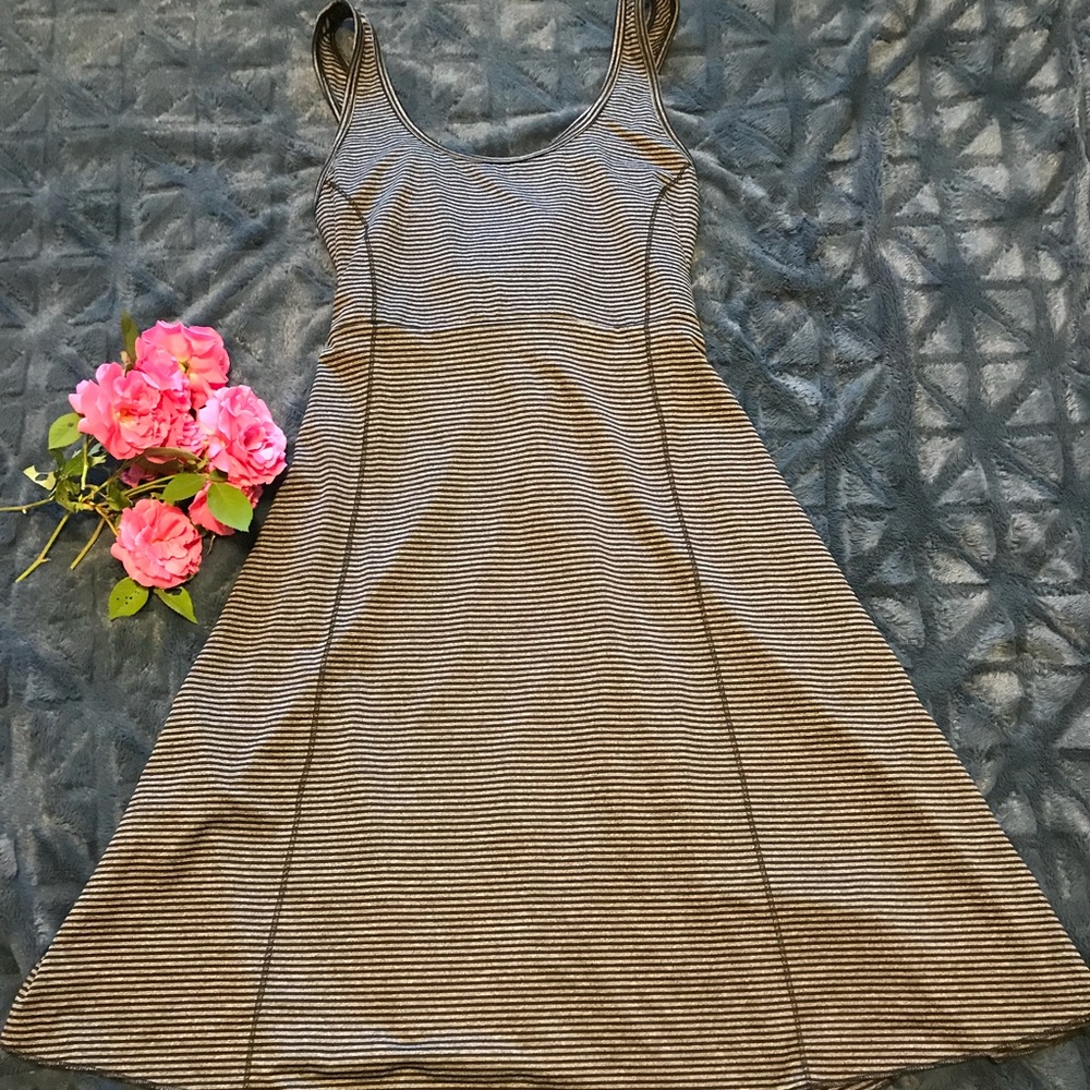 Tulah by Soybu Active Wear Dress • Large